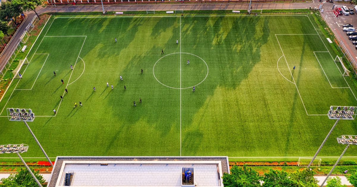 Voetbalveld